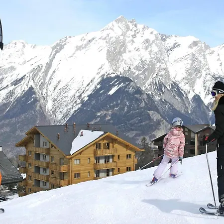 Апартаменты Next To Cable Car *